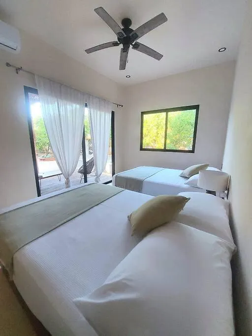 Brand New Luxury Villa. 150 Meters From The Beach. Isla Holbox Villa