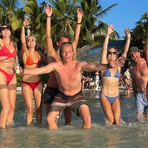 And Beach Club Escape Holbox