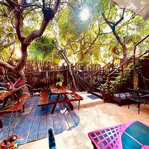 Holbox Hostal Hostal